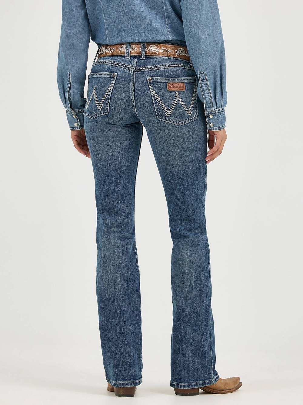WOMEN'S WRANGLER RETRO® SADIE BOOTCUT JEAN western